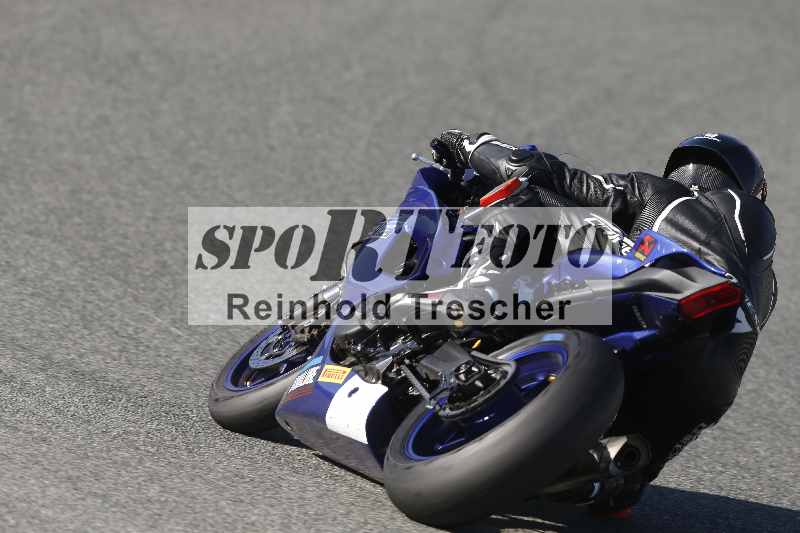 /Archiv-2024/02 29.01.-02.02.2024 Moto Center Thun Jerez/Gruppe rot-red/74